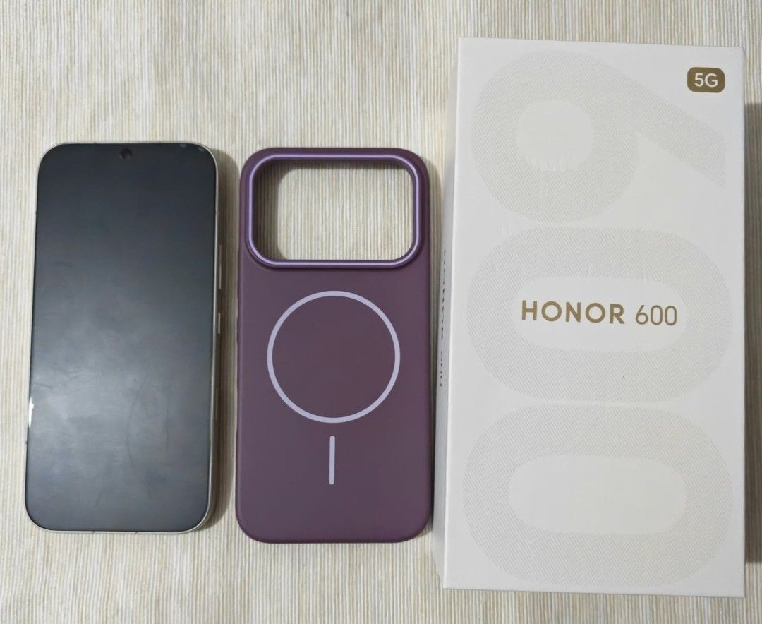 Honor 600 5G (Category: Android Others) located in Manila. Submitted by angelinne28 (Listing ID 1468584539, Image 2). Description: 💜📱 RUSH SALE! HONOR 600 5G 📱💜 ✨ SELLING PRICE: ₱21,000 ONLY! ✨ Original price: ₱33,000 🔥 ₱12,000 SAVINGS! 🔥 Looking for a phone na sulit at almost brand new? Baka ito na ang hinahanap mo! 😍 ✅ 2 months used only ✅ 12GB RAM + 256GB ROM ✅ Snapdragon 7 Gen 4 ✅ 7000mAh battery ✅ 5G capable ✅ Makinis at alagang-alaga