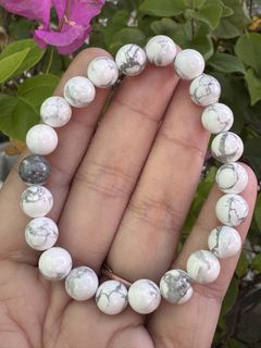 (Category: ) located in . Submitted by selling_low_by_bella_ben (Listing ID 1468646720, Image 1). Description: .