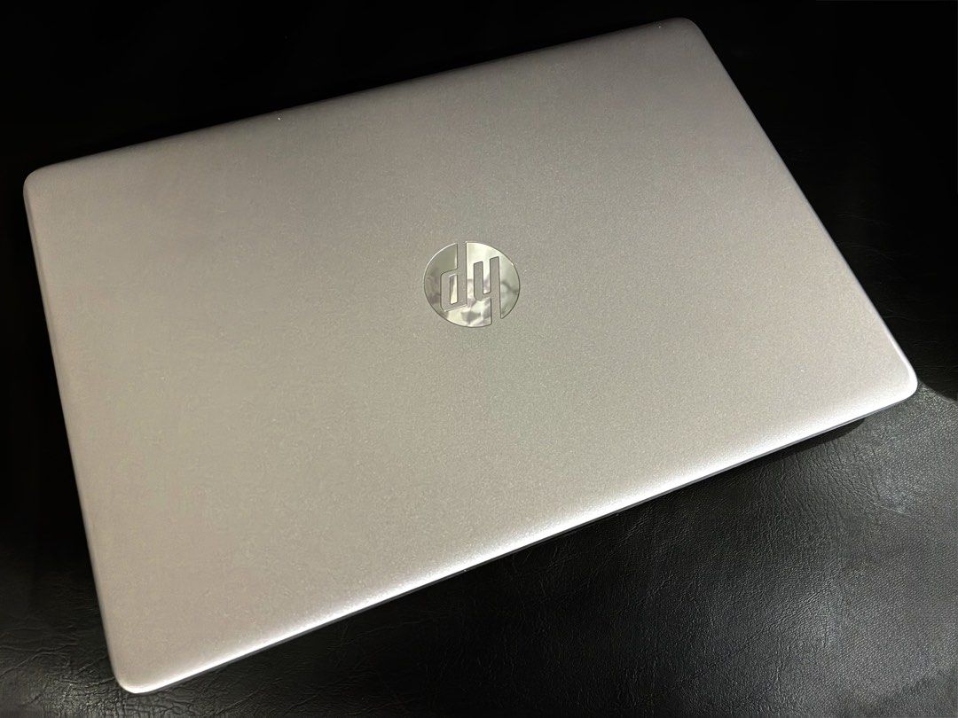 HP 255 15.6 Inch G9 Notebook PC (Category: Laptops & Notebooks) located in Tanauan. Submitted by theitgirlsdibs4 (Listing ID 1468709355, Image 3). Description: - Model: HP 255 15.6-inch G9 Notebook PC (Silver Chassis) - Performance: AMD Ryzen 5 processor, 16 GB memory, and Radeon graphics - Condition: Clean screen and fully functioning keyboard layout with number pad - Included Freebies & Accessories: Power adapter, manual, wireless mouse, SanDis