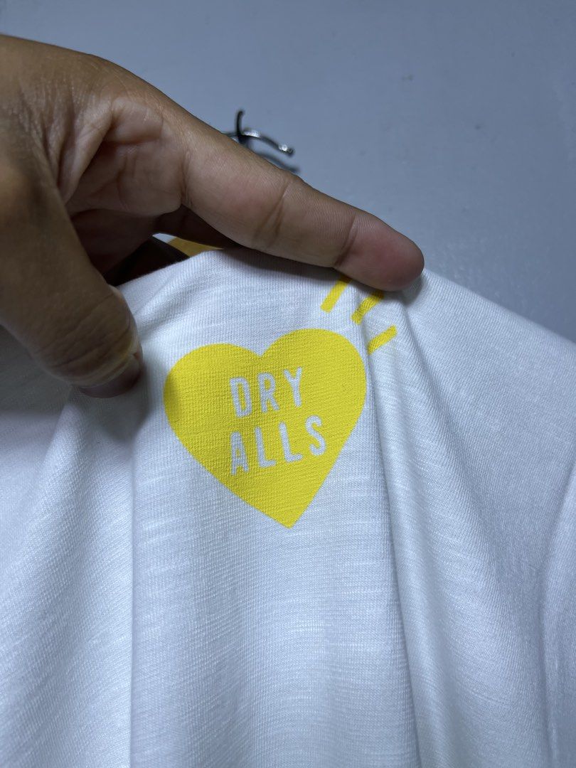 Human Made Yellow Logo Tshirt (Category: Tshirts & Polo Shirts ) located in Manila. Submitted by madisonkros (Listing ID 1468592113, Image 2). Description: Human Made Yellow Logo Tshirt Authentic Small 23x28 Execellent 3,500 .