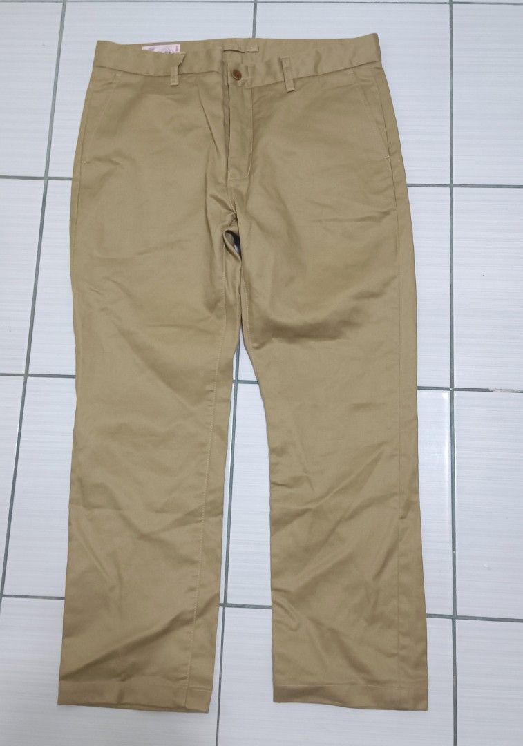 Indigo farm Chino pant (Category: Chinos) located in Muntinlupa City. Submitted by kamiseta01 (Listing ID 1468630072, Image 2). Description: authentic indigo farm Chino pant size 34 fit 35 slim heavy weight brand new condition made in china from Japanese fabric.