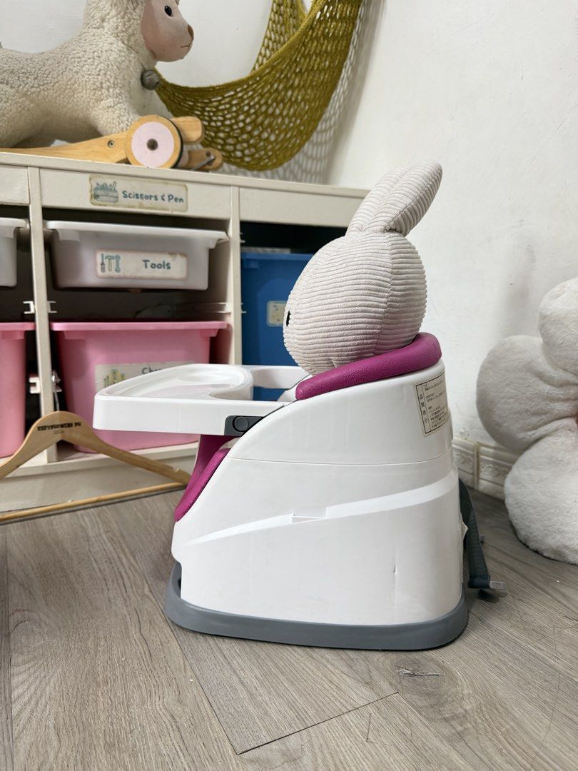 ingenuity Booster Chair (Category: Baby High Chairs) located in Santa Maria. Submitted by babyshowearph_official (Listing ID 1468571344, Image 2). Description: .