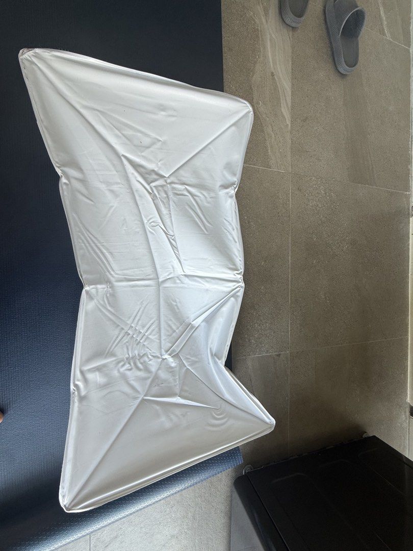 Ingenuity Foldable Bathtub Portable (Category: Bathtub & Bath Accessories) located in Manila. Submitted by ponyo.1 (Listing ID 1468563742, Image 2). Description: .