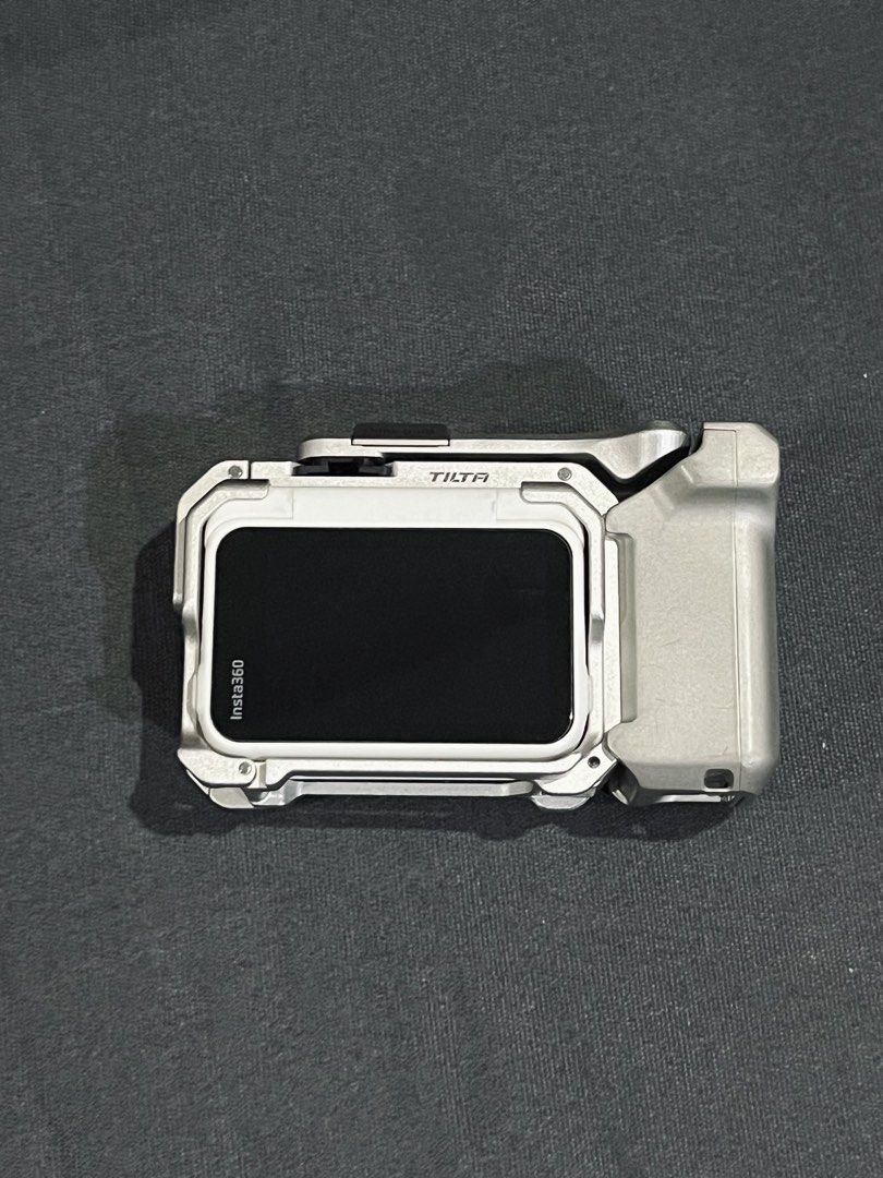 Insta360 Ace Pro 2 (Xplorer Bundle) (Category: Cameras) located in Manila. Submitted by by.nikki (Listing ID 1468597461, Image 2). Description: FOR SALE: Insta360 Ace Pro 2 (Xplorer Bundle) Price: ₱22,500 (Slightly negotiable for serious buyers) Condition: Secondhand (100% working electronics, clean lens & crisp screens) Location: Davao City / Cebu City RFS: Camera Upgrade Selling my Insta360 Ace Pro 2 metal cage. The camera captures stunning 8K 