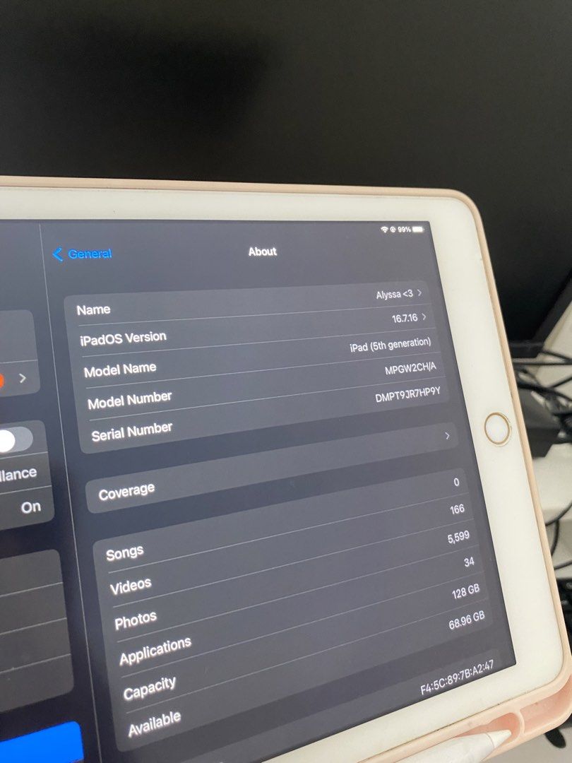 Ipad 5th Gen | 128GB | Wifi-use (Category: iPad) located in Manila. Submitted by slayyystation (Listing ID 1468501385, Image 2). Description: I bought this 2nd hand here rin on Carousell, so I’m the 2nd owner. Originally I got it for gaming and watching videos, but I realized I’m literally always on my phone so it’s just been sitting unused. Product Details: 128GB Wi-Fi only iPadOS 16.7.16 Finger print working Inclusions: Original box Case Stylus
