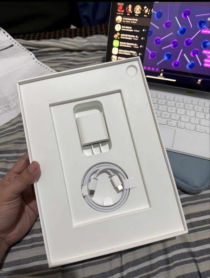 iPad Air 11inch M2 128GB (Category: iPad) located in Meycauayan. Submitted by clarissem (Listing ID 1468618556, Image 3). Description: For Sale: iPad Air 11-inch (M2) 128 GB (Wi-Fi) – Blue with ORIGINAL MAGIC KEYBOARD Included: • iPad Air 11-inch (M2) 128 GB in blue • Original box • New, unused original charger and cable • Original white Magic Keyboard • Screen protector applied from initial use • Coverage expired January 13, 2026 • For only Php 