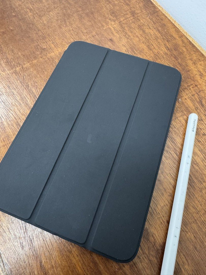 Ipad Mini (Category: iPad) located in Quezon City. Submitted by awsalvador (Listing ID 1468505360, Image 3). Description: Ipad Mini 7th Gen (A17 Pro) Blue Cellular + Wifi 512GB Capacity Apple Pencil Included Original Ipad Smart Cover (Black) Note: No scratches on the screen No box No issues .