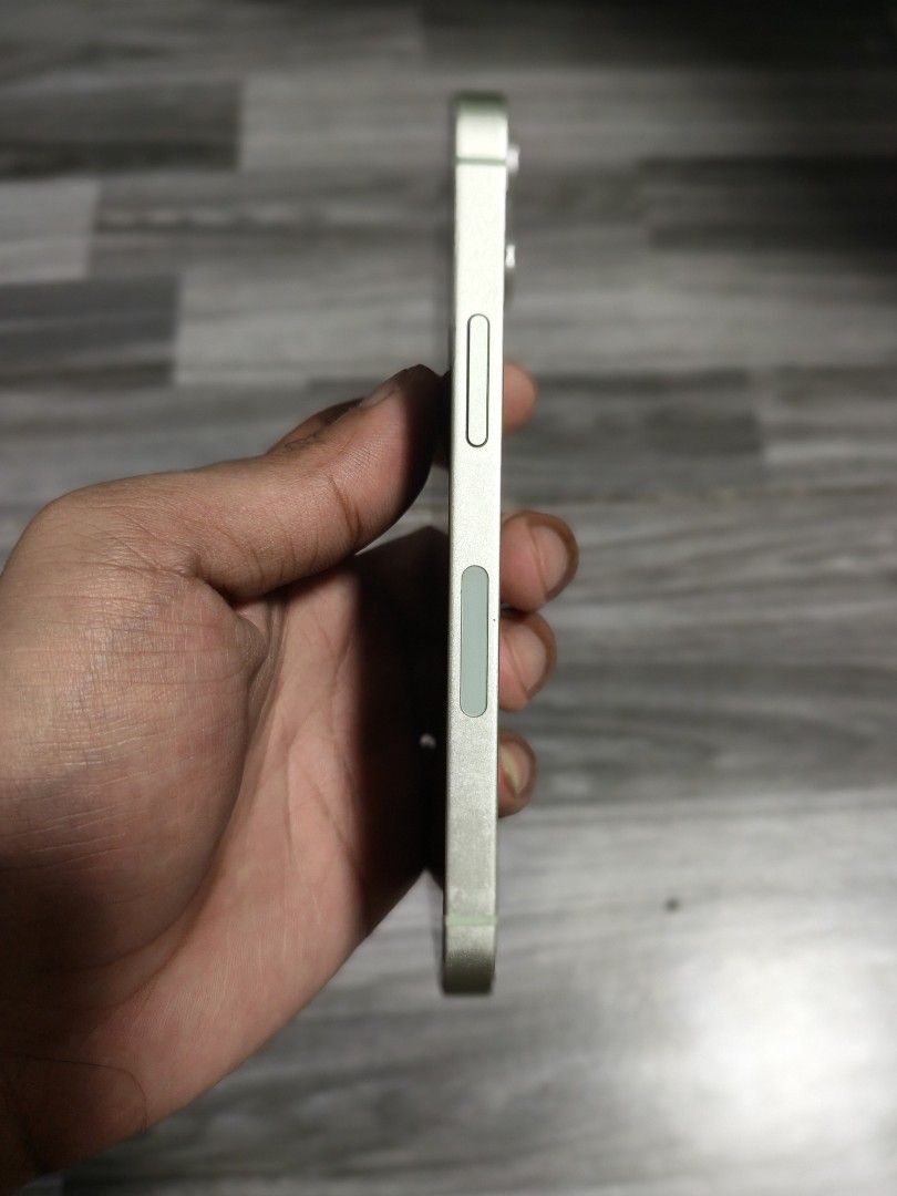 Iphone 12 Mini (Category: iPhone 12 Series) located in Quezon City. Submitted by kirat023 (Listing ID 1468686939, Image 3). Description: Iphone 12 mini 256gb Mint Green Brick Cord Meetup: Sm Fairview, Fairview Terraces.