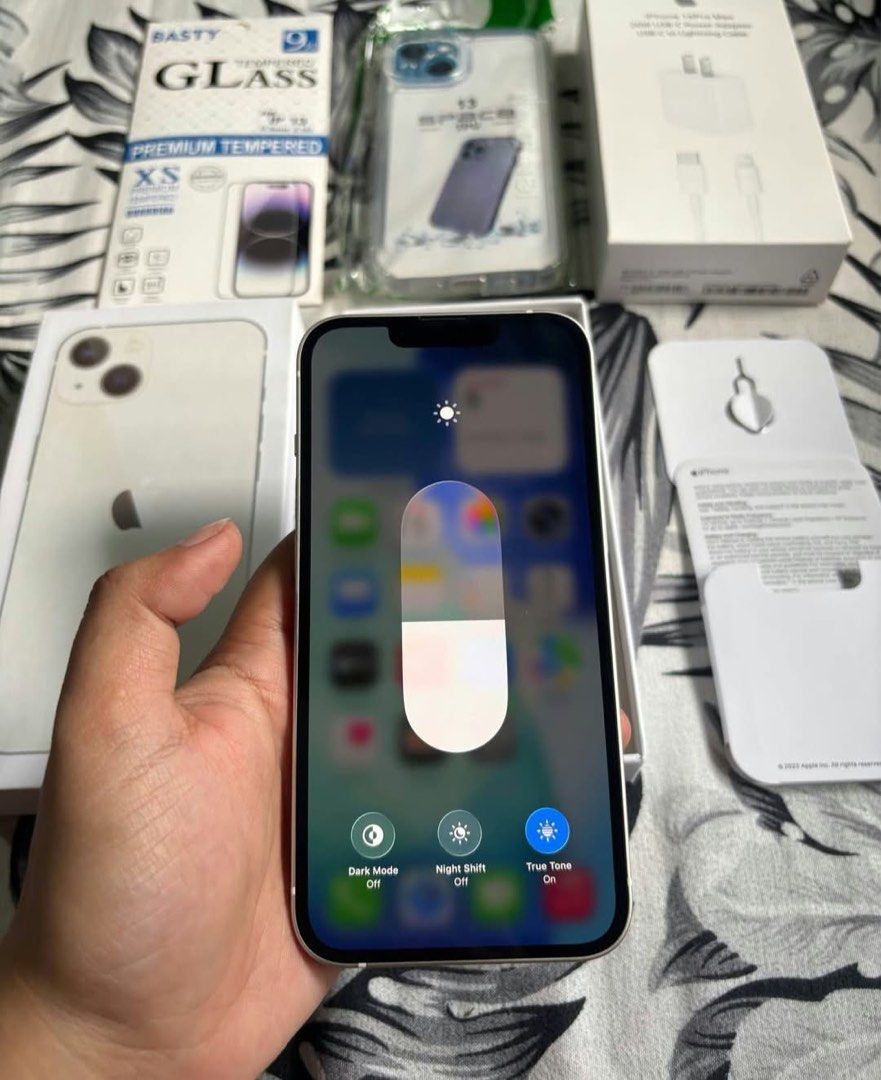 iPhone 13 • 128GB • Open for Installment (Category: iPhone 13 Series) located in Manila. Submitted by iphonepilipinas (Listing ID 1468504555, Image 3). Description: iPhone 13 128GB Starlight ₱12,000 only Pwede 10 gives or Installment No issue No dents No history of repair Local Variant NTC Approved Good as new Factory unlocked - any sim pwede Complete Package with Freebies .