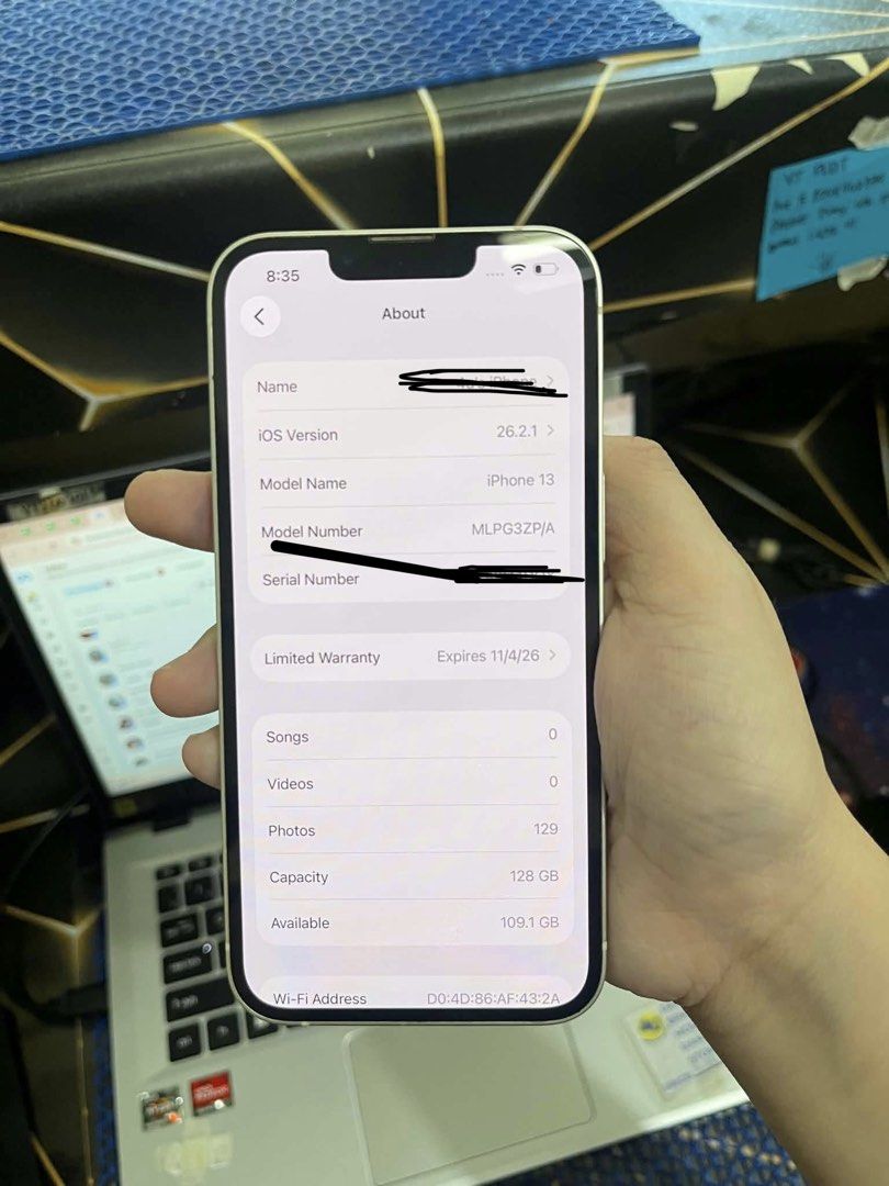 iPhone 13 White (Category: iPhone 13 Series) located in Manila. Submitted by harryelizondo (Listing ID 1468526535, Image 1). Description: For Sale iphone 13 White 128gb 88% battery health Ph variant Phone only Meetup: San Juan / Mandaluyong .