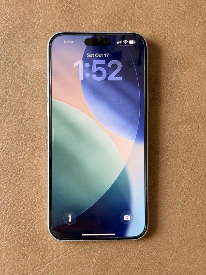 Iphone 15 Plus 128GB (Category: iPhone 15 Series) located in Quezon City. Submitted by martssamson (Listing ID 1468549281, Image 2). Description: Iphone 15 Plus 128GB Factory unlocked Package: Phone, cord and case only Battery health - 97, 304cc as of this posting No issues, test all you want RFS: upgrade.