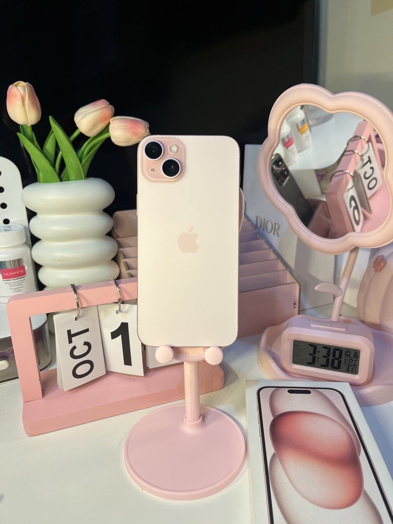 IPHONE 15 PLUS PINK (Category: iPhone 15 Series) located in Manila. Submitted by yishaaaalim (Listing ID 1468535270, Image 1). Description: FOR SALE open for swap sa lower unit +cash ₱27,500 rush! IPHONE 15 PLUS(PINK)🌸🩷 -88% orig battery health -128gb -ntc approved(powermac purchased) -smooth performance -allworking -true tone/face id -unli check/reset upon meet up -openline -no issue makinis inclusions: unit case original box manuals .