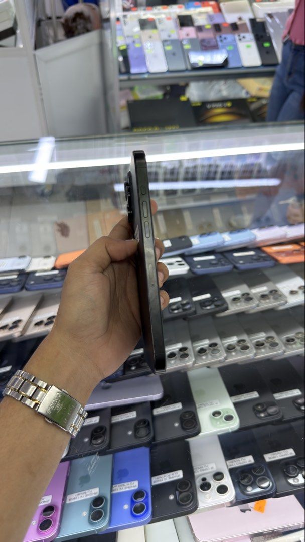 iPhone 15 Pro Max 1TB 98% BH Globe Locked NTC Approved (Category: Other Gadgets) located in Manila. Submitted by carimgadgets (Listing ID 1468674581, Image 3). Description: .