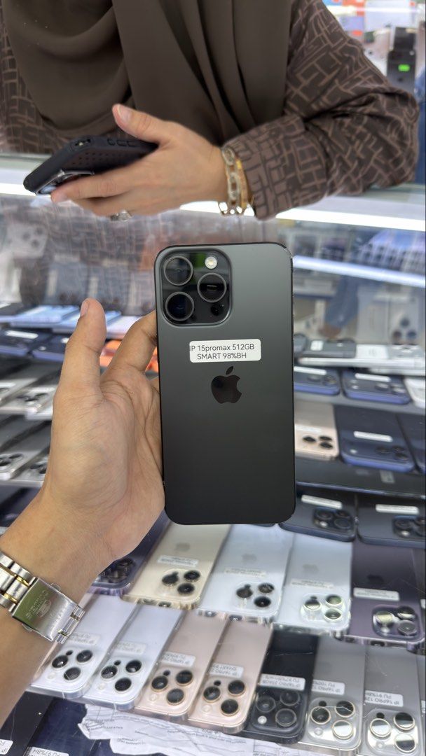 iPhone 15 Pro Max 512gb 98% BH Smart Locked NTC Approved (Category: Other Gadgets) located in Manila. Submitted by carimgadgets (Listing ID 1468676538, Image 1). Description: .