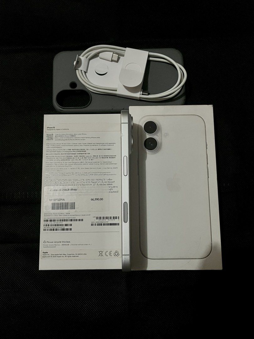 IPHONE 16 256G 93% (Category: iPhone 16 Series) located in Quezon City. Submitted by hazel.97 (Listing ID 1468507882, Image 3). Description: IPHONE 16 256GB Powermac purchase - 93% Battery Health (Original) - 489 Cycle Count - NO REPAIR HISTORY - ZP/A NTC Approved - True Tone & Face ID working - Openline / Any SIM - All functions working (Buttons, Cam, Sounds) - COMPLETE (Original box, Cord, Case) Only issue have sign of usage (see pics) but over