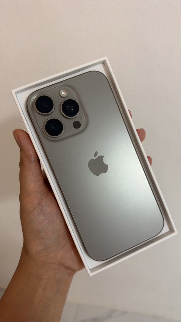 Iphone 16 pro 256gb (Category: iPhone 16 Series) located in Manila. Submitted by micafrrrs (Listing ID 1468574376, Image 1). Description: FOR SALE P35,000 (nego) IPHONE 16 PRO NATURAL TITANIUM| 256gb OPENLINE 82% Battery Health 📌 No issue 📌 No history of repair & minimal scratches and dent only Inclusions: Unit and Case only RFS: Upgrade MOP: Cash | BPI | Bank Transfer | GCash Location: Antipolo.