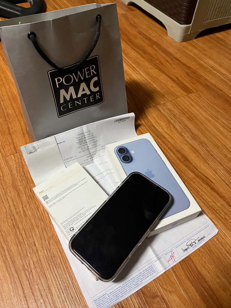 Iphone 17 256 Mist blue (Category: Others) located in Manila. Submitted by sayisthename (Listing ID 1468672663, Image 1). Description: FOR SALE: iPhone 17 256GB Mist Blue ₱43,500 nego ng kaonti PowerMac Unit - Good Condition 📱 Details: 256GB - Mist Blue 94% Battery Health - 416 Cycle Count (original batt, makunat pa) PowerMac bought - with receipt No history of repair / never opened No dents, no deep scratches Complete box + paperbag only True T
