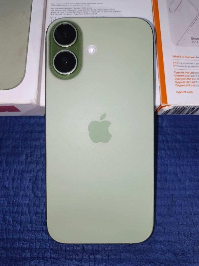 iPhone 17 256GB Sage (Category: iPhone 17 Series) located in Carmona. Submitted by jmb_21 (Listing ID 1468662351, Image 1). Description: 💸 iPhone 17 (256GB/Sage) 📱 Details: Good as new, 3 months old Under warranty until 7/9/27 Bought at The Loop - SM Calamba Factory Unlocked, 100% BH, 165 CC 📦 Inclusions: Unit Original Box Tempered Glass Replacement Cable Cygnett Case worth 995 📍 Location: Carmona, Cavite.