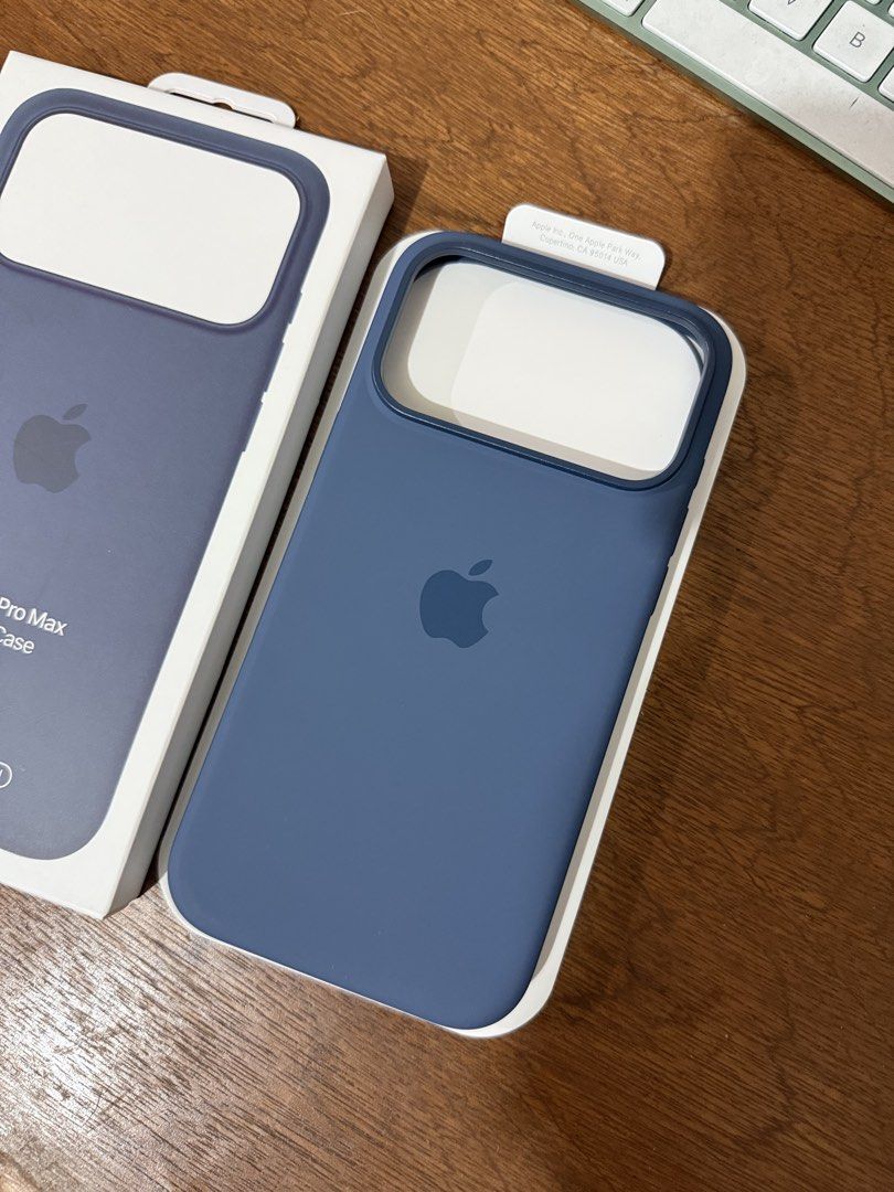 iPhone 17 Pro Max / 18 Pro Max Silicone MagSafe Case Cover [Blue] (Category: Cases & Sleeves) located in Manila. Submitted by razelysonn (Listing ID 1468559234, Image 2). Description: Tempered also available .