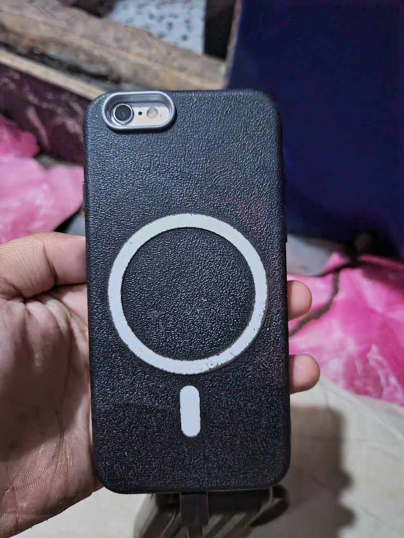 Iphone 6s 16gb (Category: iPhone 6 Series) located in Manila. Submitted by shainamae09 (Listing ID 1468679068, Image 2). Description: ‼️RUSH SALE IP 6s 16gb NO ISSUE NO HISTORY OF REPAIR HAS DENTS LANG SA LIKOD BUT SLL GOODS NAMAN PATI BOTH CAM NEED LNG MONEY HUHU MESSAGE ME IF YOUR INTERESTED .