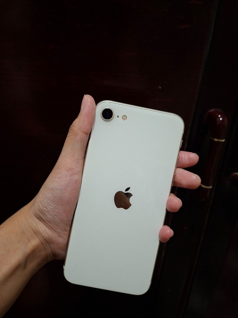 Iphone SE 3rd Gen (Category: Others) located in Marikina City. Submitted by rvbyjane (Listing ID 1468664764, Image 1). Description: read first pls!! same chipsef as iphone 13 77% bh 128 gb unit only with 3 free cases no known issues barely used all buttons working fingerprint working rfs: second phone location: antipolo city.