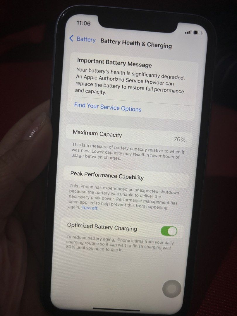 Iphone XR FU (Category: iPhone X Series) located in Bulacan. Submitted by weewitty (Listing ID 1468671884, Image 3). Description: Openline for any sim 128 gb memory No issues Comes with charging cord only Good for back up phone Batt health 76% Rfs not using anymore.