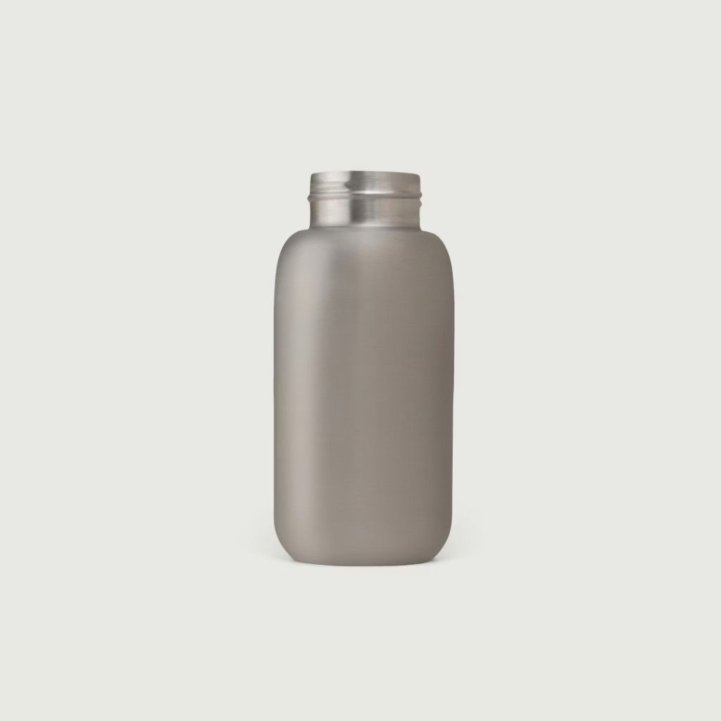 ISO: Sunnies Flask 16oz/25oz Chrome (Category: Water Bottles & Tumblers) located in Quezon City. Submitted by lovedbymaris (Listing ID 1468564553, Image 1). Description: message me .