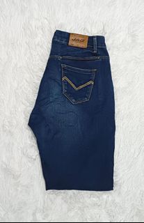 (Category: ) located in . Submitted by meshthrift11 (Listing ID 1468603047, Image 1). Description: .