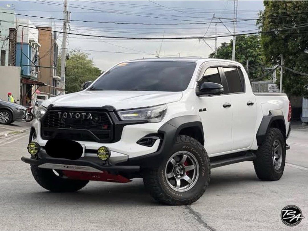 Jaos skidbar and foglamp (Category: Body Parts and Accessories) located in Valenzuela. Submitted by olxph_772008156 (Listing ID 1468572553, Image 1). Description: Negotiable.