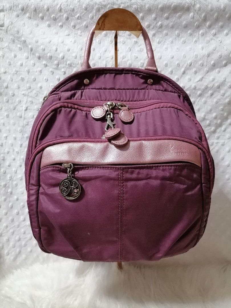 Japan Branded Cute Backpack (Category: Backpacks) located in Butuan. Submitted by az-branded.items (Listing ID 1468596095, Image 1). Description: Size: W 12" x L 10" Maraming compartments Nylon at leather material Super worth the price Promise di ka magsisi dito 😊 Authentic item From Japan.