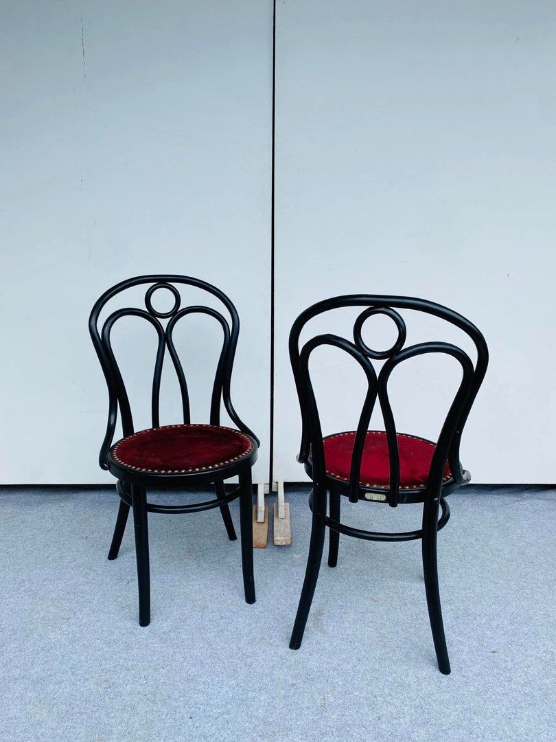 “JAPAN SURPLUS” BLACK BISTRO CHAIRS (Category: Chairs) located in Bulacan. Submitted by monmon555 (Listing ID 1468678306, Image 3). Description: “JAPAN SURPLUS” BLACK BISTRO CHAIRS SIZE: 16D” x 17Sh” x 35H” inches (AS-IS ITEM) IN GOOD CONDITION.