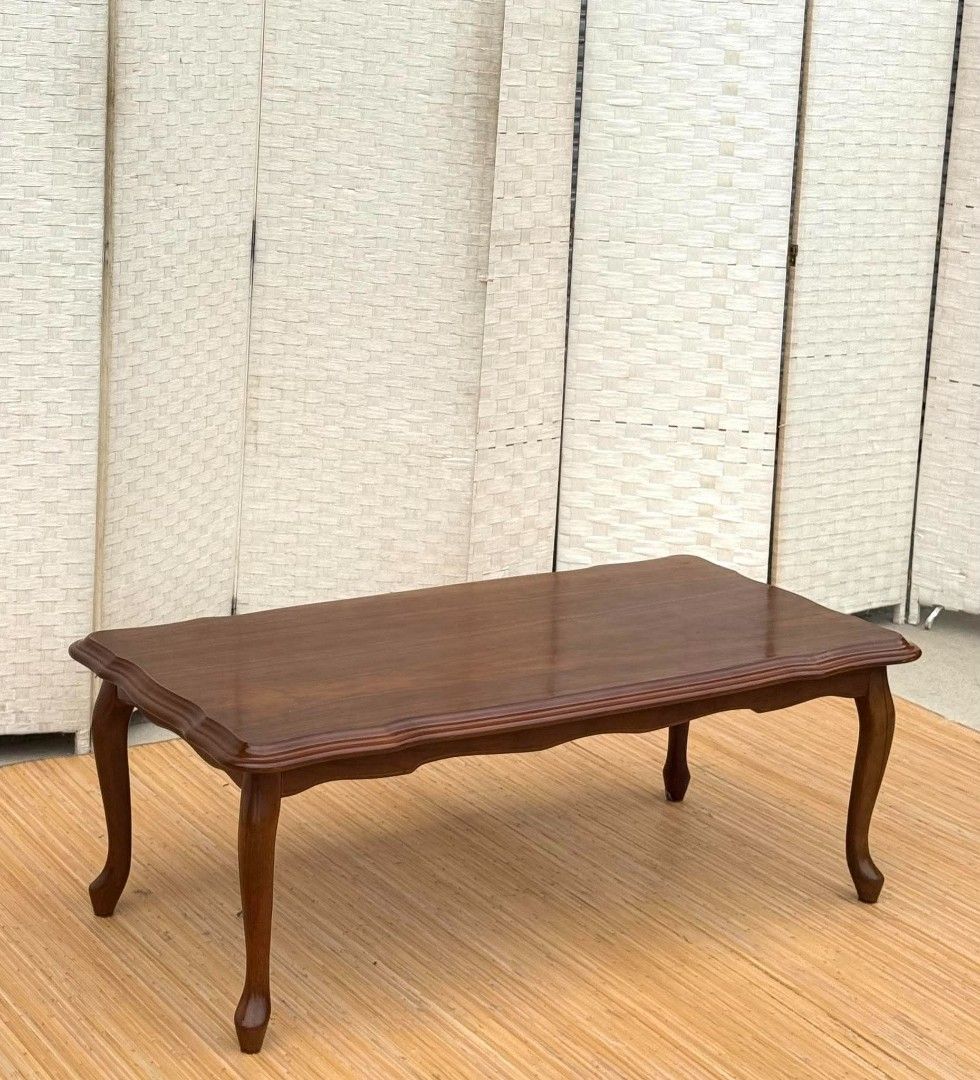JAPAN SURPLUS ELEGANT DESIGN CENTER TABLE IN GOOD CONDITION (Category: Tables & Sets) located in Manila. Submitted by shawii_ (Listing ID 1468658657, Image 3). Description: JAPAN SURPLUS ELEGANT DESIGN CENTER TABLE IN GOOD CONDITION SIZE: 16.5H x 47 x 23W inches.