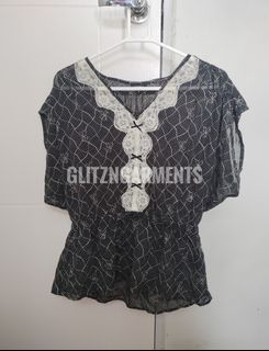 (Category: ) located in . Submitted by glitzngarments (Listing ID 1468512988, Image 1). Description: .