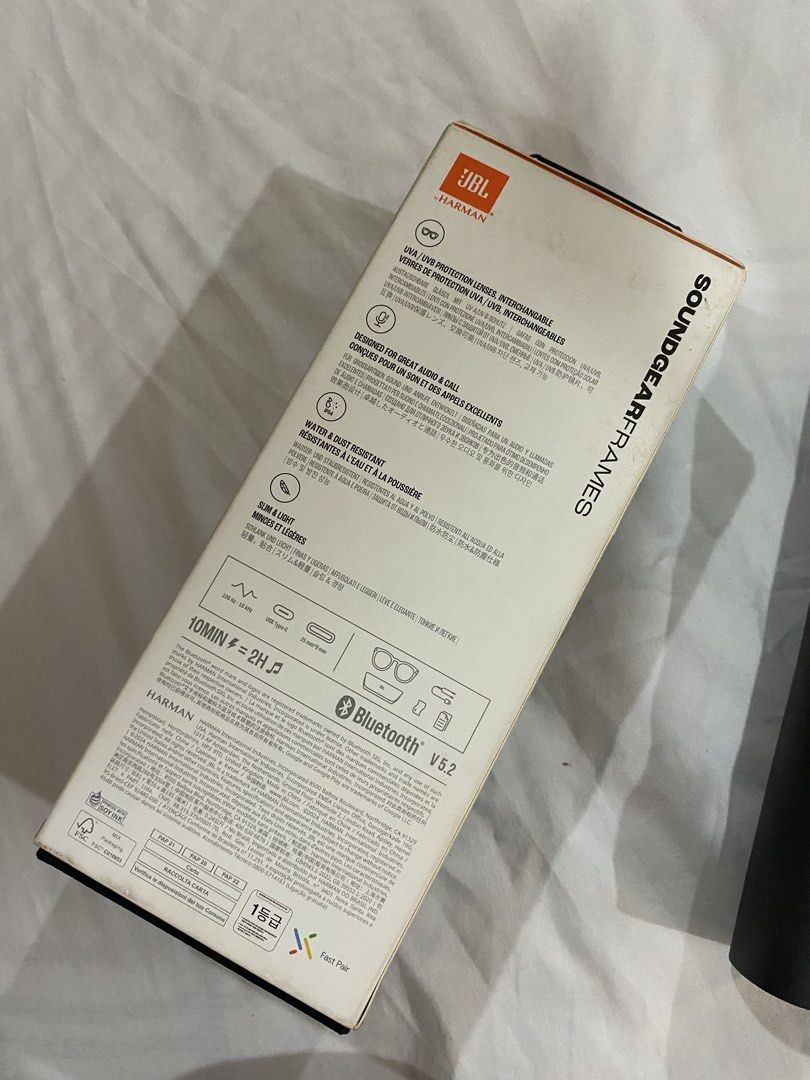 JBL Soundgear Frames Amber (Category: Other Gadgets) located in Cainta. Submitted by shaaaxxx27 (Listing ID 1468601012, Image 3). Description: For Sale JBL Soundgear Frames Amber No issue New pa talaga sya sinukat lang Bluetooth version 5.2 IP54 (dust and water-splash resistant) Speaker size 25 × 9 mm dynamic drivers Complete with box, waranty card, charger cord, case and lens wiper..