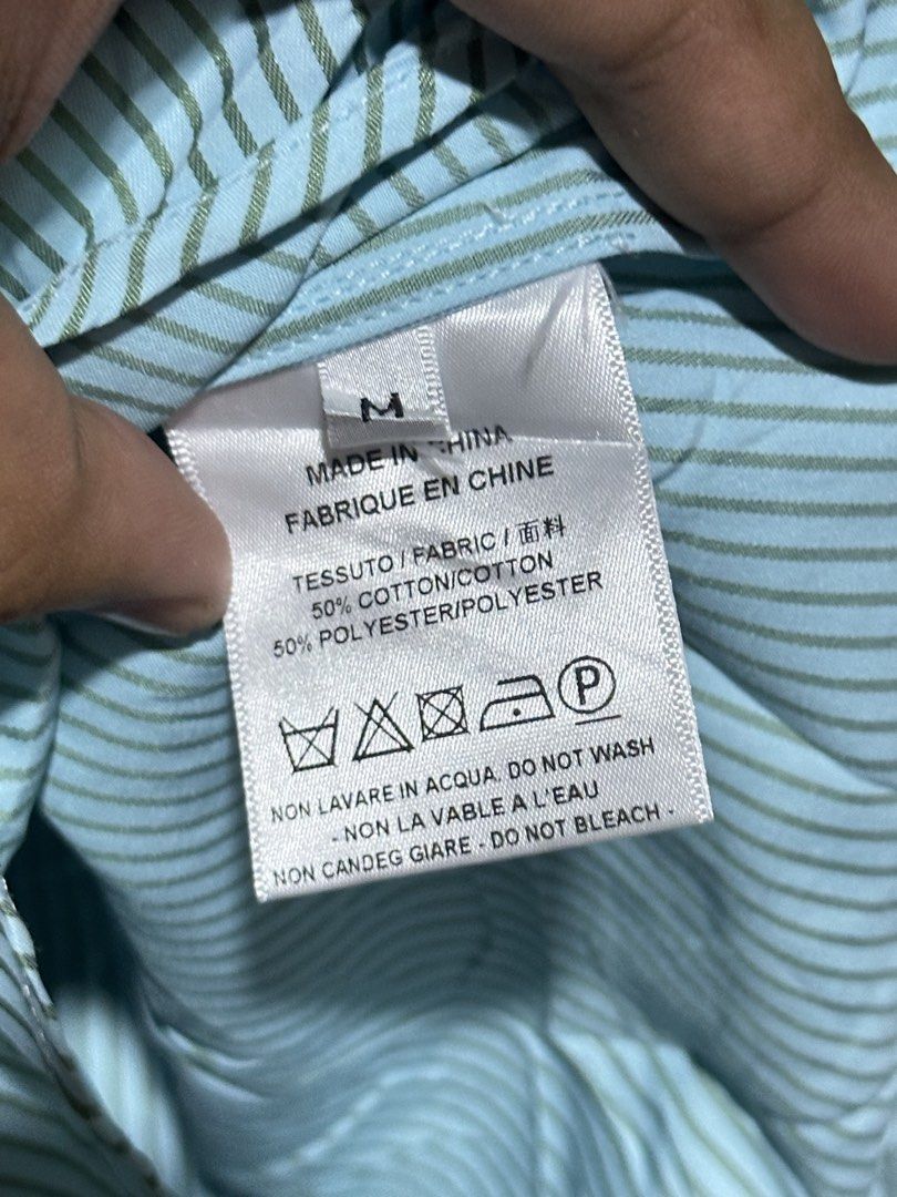 JIL SANDER OFF LEGIT (Category: Tshirts & Polo Shirts ) located in Ozamiz City. Submitted by quick_done_deals (Listing ID 1468597401, Image 3). Description: 💯 Excellent Condition 📐 Dimes: L29xW24 (L) 🔍 Issue: None 🎨 Color Rate: 9.5 / 10 ⛔️No Neck Tag.