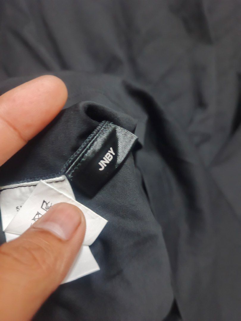 JNBY (Category: Blouses) located in Dasmarinas. Submitted by jessputrages (Listing ID 1468548013, Image 3). Description: For sale Jnby Excellent condition No issue 700 plus shipping fee Pm for more details.