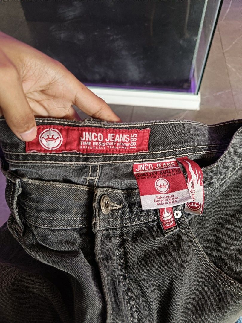 Jnco Skull (Category: Shorts) located in Manila. Submitted by drenren (Listing ID 1468533721, Image 3). Description: JNCO TRIBAL SKULL CROWN L:27 W:36 HEM:13.5 6500 free shipping Negoliotable.