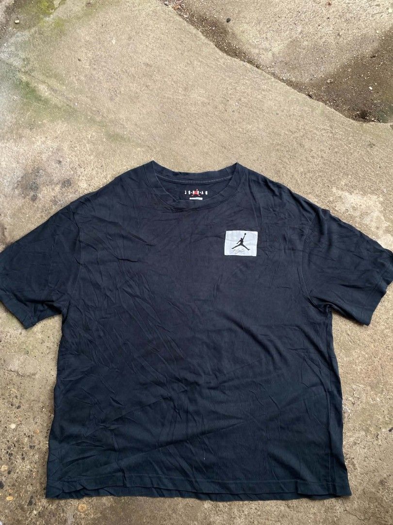 JORDAN (Category: Tshirts & Polo Shirts ) located in Pontevedra. Submitted by 6101_finds (Listing ID 1468519610, Image 1). Description: good as new no issue.