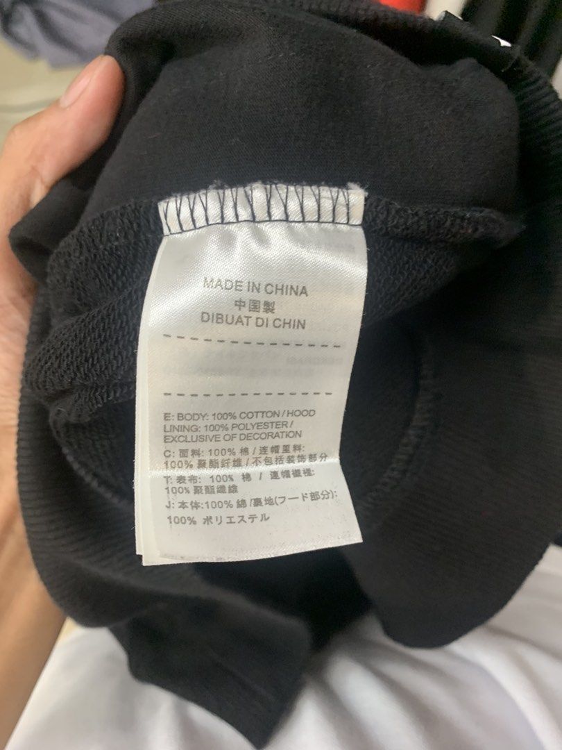 JORDAN BIG LOGO HOODIE (Category: Coats, Jackets and Outerwear) located in Cebu City. Submitted by _deadstockgarments. (Listing ID 1468642740, Image 3). Description: DM FOR AVAUL.