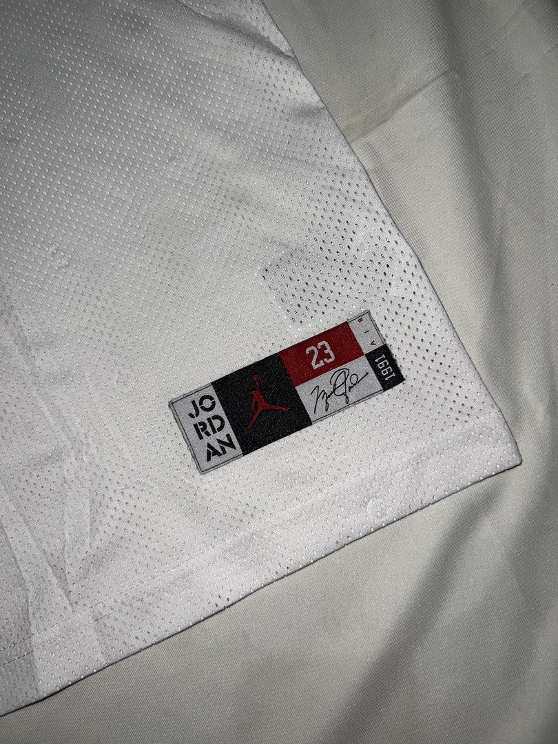 Jordan DNA Jersey Shirt (Category: Tshirts & Polo Shirts ) located in Las Pinas. Submitted by rdcthriftedshop (Listing ID 1468684361, Image 3). Description: FREE SHIPPING FEE 📦 DNA Jersey Shirt Rare to find 💎 Size XL on tag Width: 23 Length: 27 Color rate: 10/10 Condition: GOOD AS NEW CONDITION No Issue.