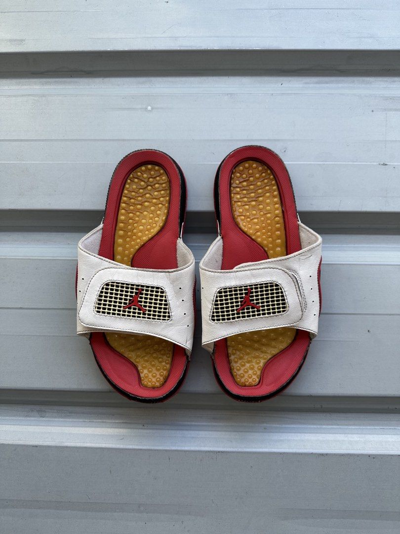 Jordan Hydro 4 Retro (Category: Slippers & Slides) located in Marikina City. Submitted by azaero (Listing ID 1468570709, Image 3). Description: Size Men's US 9 / cm 27 / Euro 42.5 Good Condition Yellowish Insole .