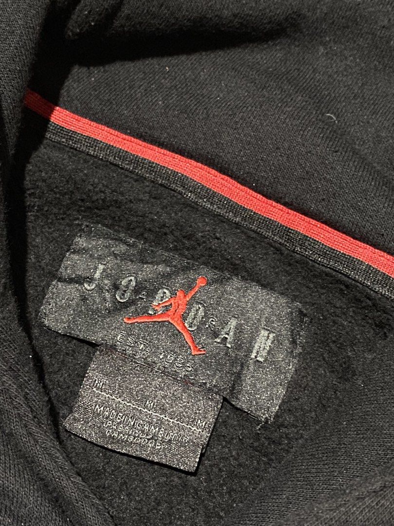 Jordan Jumpman Classic Hoodie (Category: Coats, Jackets and Outerwear) located in San Pablo. Submitted by lazy.thrifttt (Listing ID 1468623672, Image 3). Description: Jordan Jumpman Classic Hoodie Size M on tag(can fit to L) 22Wx30L 10/10 Color Rate Washable Stain.