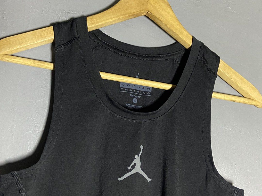 Jordan Training Compression (Category: Activewear) located in Cabuyao City. Submitted by chukz_x (Listing ID 1468677762, Image 3). Description: Jordan Training Compression Size : Small Dimes : 15W 25L Condition : Excellent Issue : none Price : 850 📍READY TO WEAR 📍Cabuyao Laguna.
