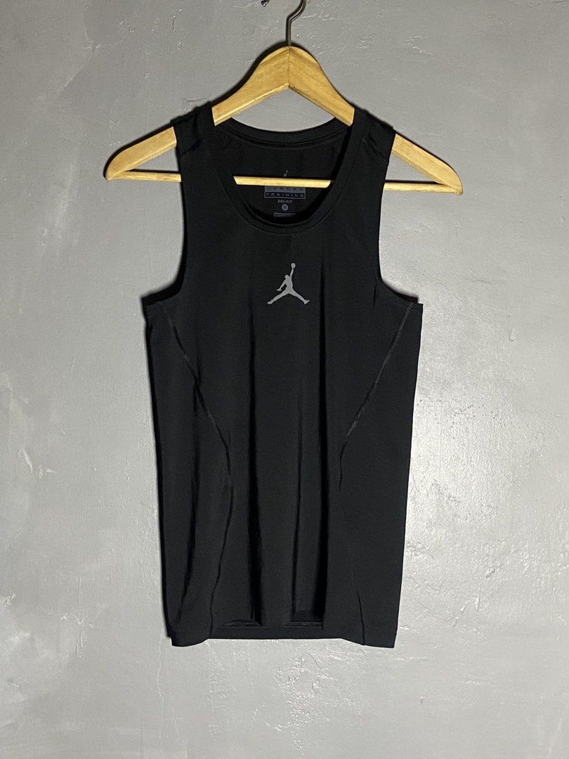 Jordan Training Compression (Category: Activewear) located in Cabuyao City. Submitted by chukz_x (Listing ID 1468677762, Image 1). Description: Jordan Training Compression Size : Small Dimes : 15W 25L Condition : Excellent Issue : none Price : 850 📍READY TO WEAR 📍Cabuyao Laguna.