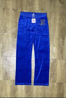 (Category: ) located in . Submitted by susthriftshop (Listing ID 1468506578, Image 1). Description: .