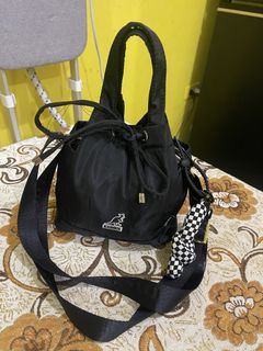 (Category: ) located in . Submitted by greatfindsmnlph (Listing ID 1468683077, Image 1). Description: .