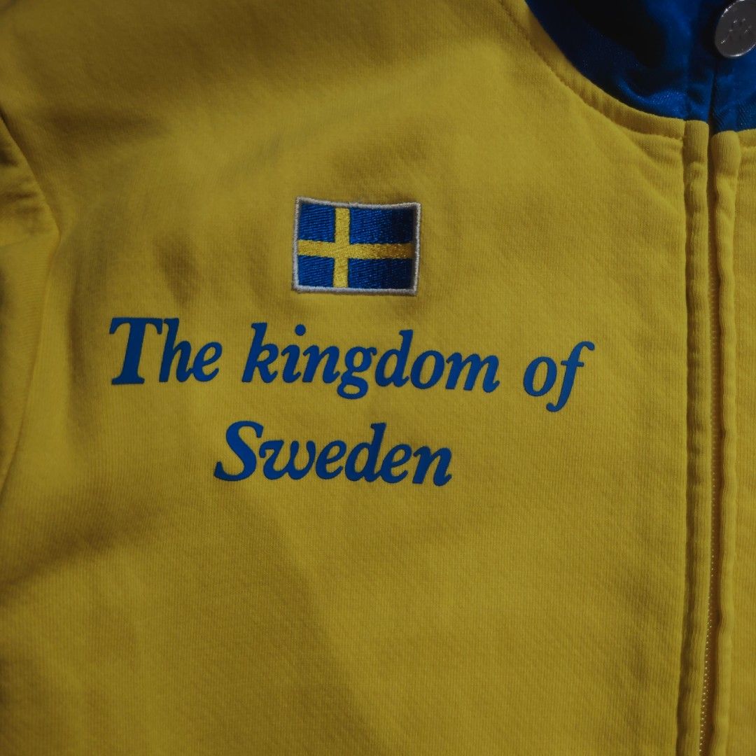 Kappa Sweden Jacket (Category: Hoodies) located in Cavite. Submitted by evilmarko (Listing ID 1468537354, Image 2). Description: for sale kappa sweden jacket 21x27 800 + sf .