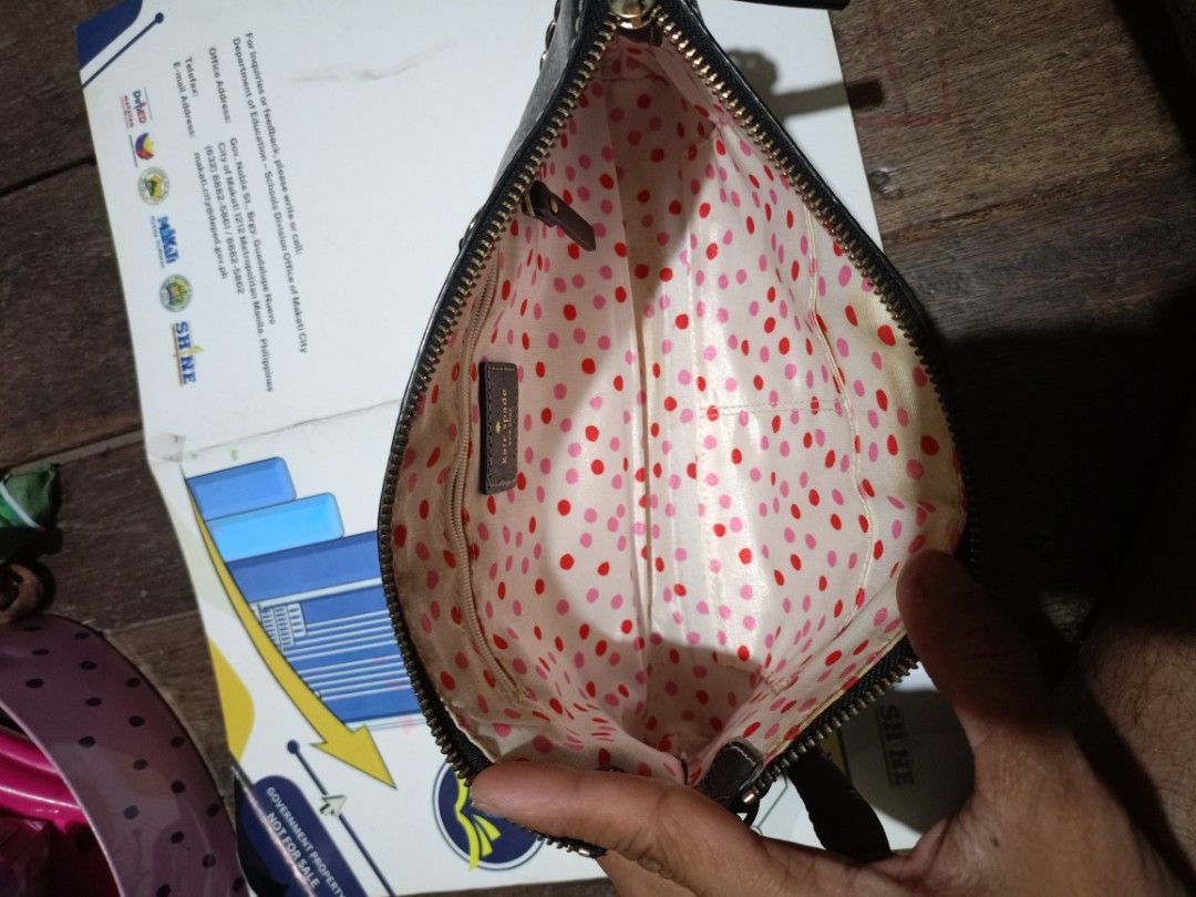 Kate spade Kili bag (Category: Shoulder Bags) located in Manila. Submitted by raymund2501 (Listing ID 1468642825, Image 3). Description: for sale 2k Kate spade Kili bag excellent condition orig ykk zipper.