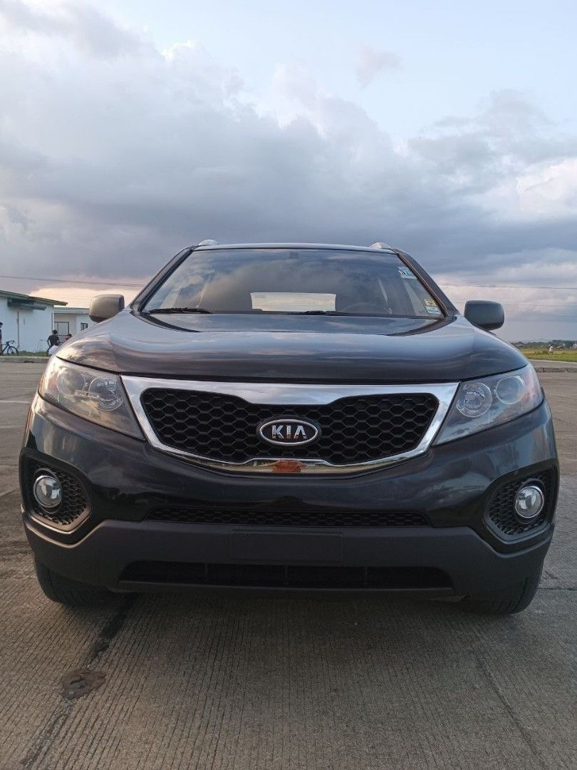 Kia Sorento 2.2 CRDI EX (A) (Category: Used Cars) located in Cainta. Submitted by jannette2305 (Listing ID 1468601297, Image 3). Description: NO ISSUE!❤️ Kia Sorento CRDi TURBO DIESEL Smooth Turbo Diesel Engine Automatic transmission Super smooth shifting Keyless entry COLD DUAL Aircon All power All working FRESH interior all INTACT Touch screen head unit 5 thick tires (NEW) 4 ABS disc brakes Very spacious cargo REGISTERED Complete Orig papers 2 