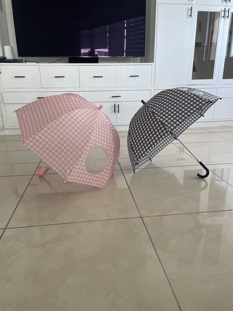 kids umbrella (Category: Babies & Kids Fashion) located in Taguig. Submitted by leahmom (Listing ID 1468525744, Image 3). Description: .